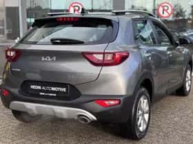 Kia Stonic (2025) thumbnail 2