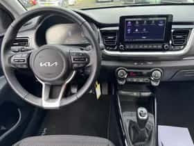 Kia Stonic (2025) thumbnail 3