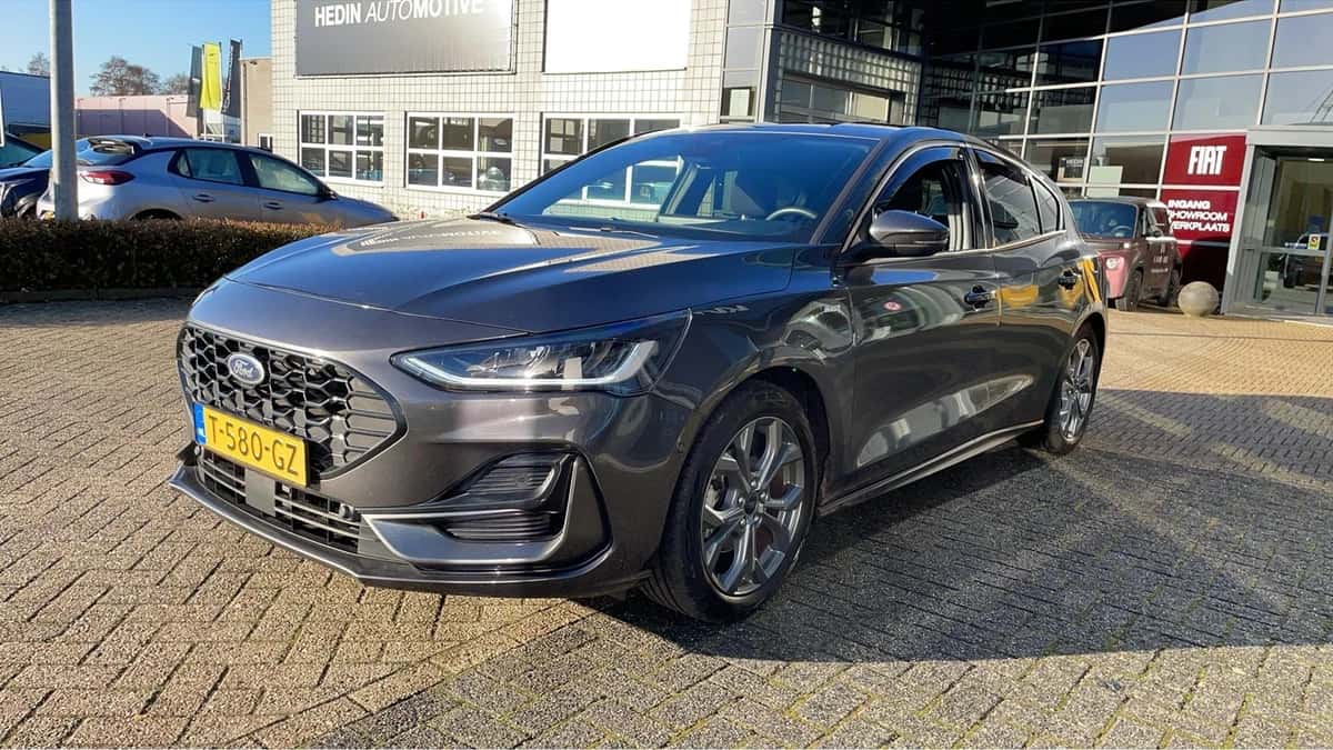Ford Focus (2023) — foto 1