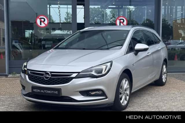 Opel Astra (2019) thumbnail 1