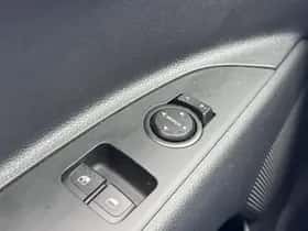 Kia Stonic (2022) thumbnail 18