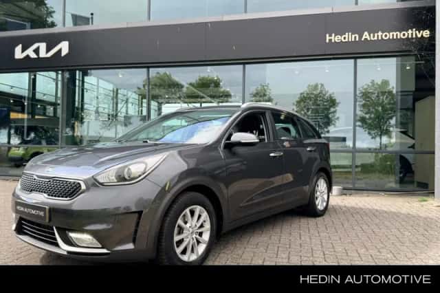 Kia Niro (2017) thumbnail 1