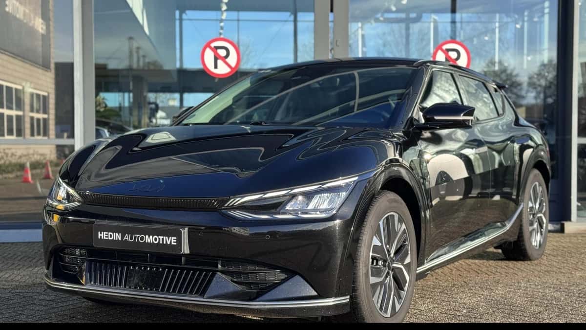 Kia EV6 (2021) — foto 1