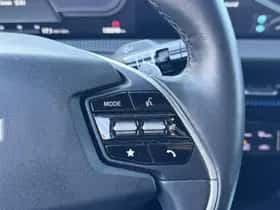 Kia EV6 (2021) thumbnail 17
