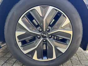 Kia EV6 (2021) thumbnail 6