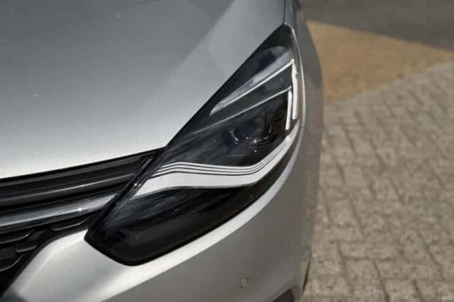 Opel Zafira (2019) thumbnail 6