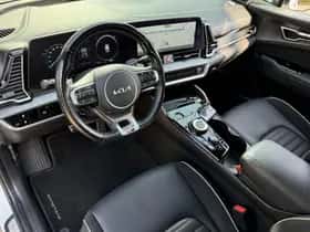 Kia Sportage (2022) thumbnail 3
