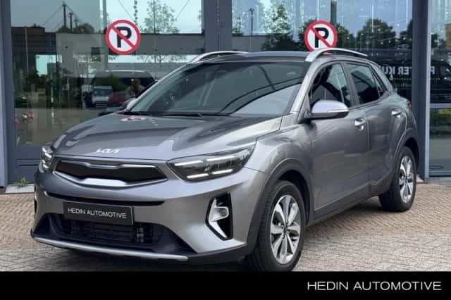 Kia Stonic (2025) thumbnail 1
