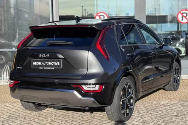 Kia Niro (2025) thumbnail 2