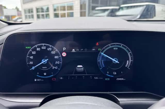 Kia Niro (2025) thumbnail 5