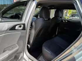 Kia Ceed Sportswagon (2022) thumbnail 16