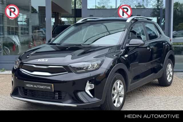 Kia Stonic (2025) thumbnail 1