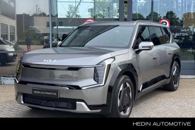 Kia EV9 (2025) thumbnail 1