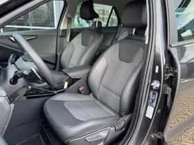 Kia Niro (2025) thumbnail 4