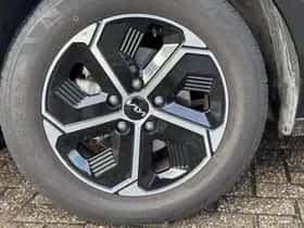 Kia Niro (2025) thumbnail 5