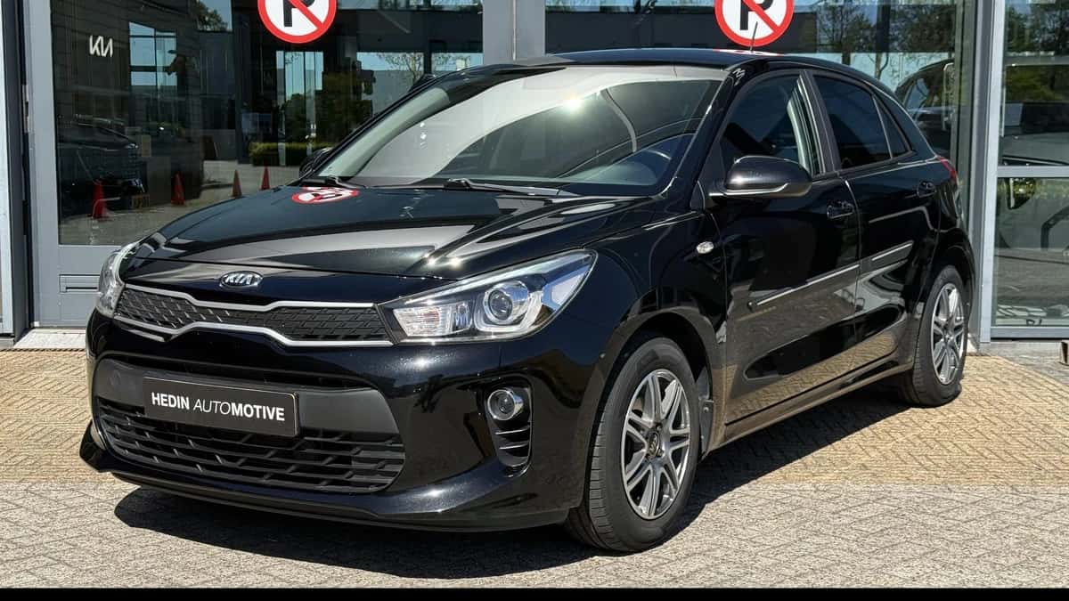 Kia Rio (2018) — foto 1