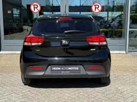 Kia Rio (2018) thumbnail 9