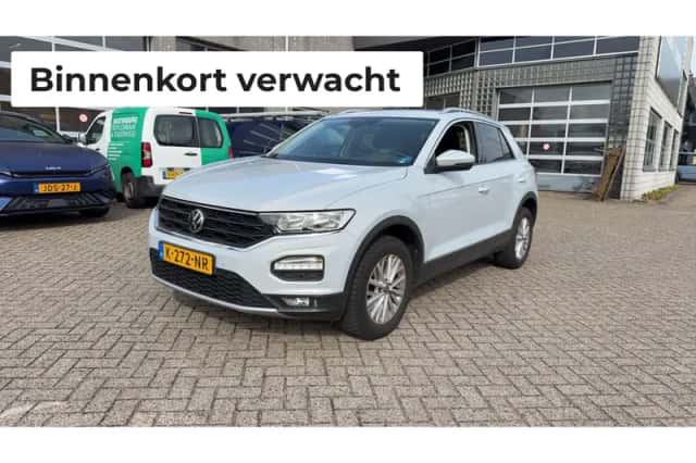 Volkswagen T-Roc (2021) thumbnail 1