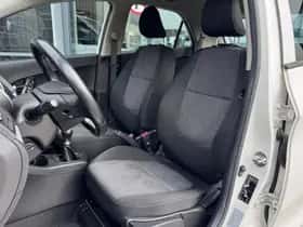 Kia Picanto (2017) thumbnail 4