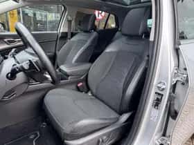 Kia Sportage (2024) thumbnail 5