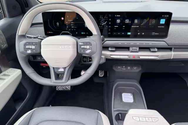Kia EV3 (2026) thumbnail 3