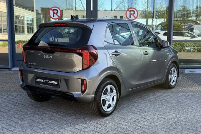 Kia Picanto (2025) thumbnail 2