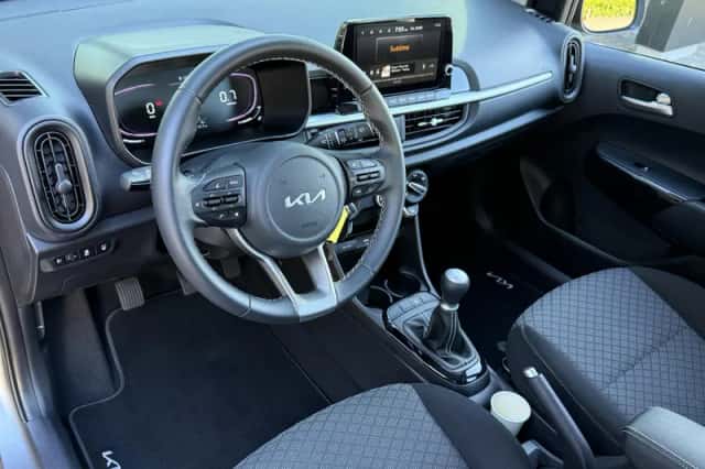 Kia Picanto (2025) thumbnail 5