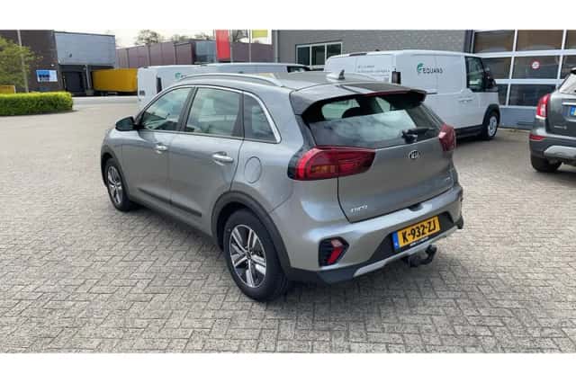 Kia Niro (2021) thumbnail 2