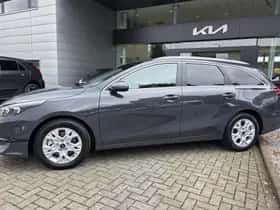Kia Ceed Sportswagon (2025) thumbnail 2