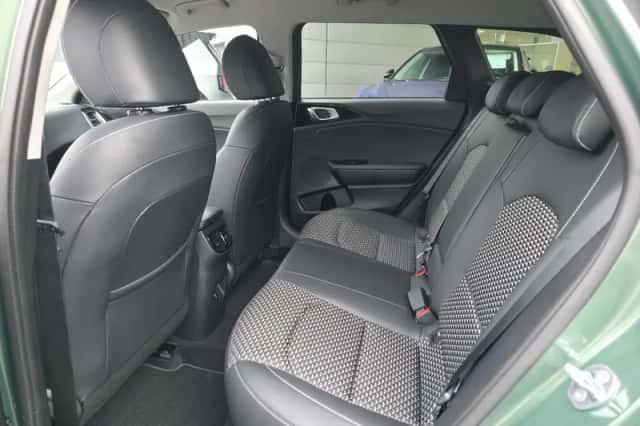 Kia Ceed Sportswagon (2025) thumbnail 4