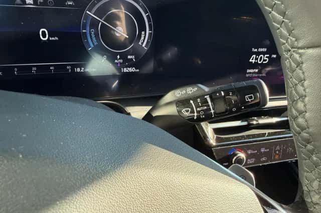 Kia Niro EV (2025) thumbnail 18