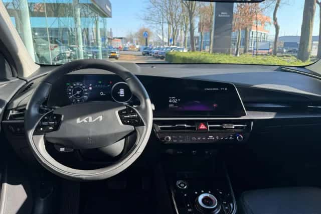 Kia Niro EV (2025) thumbnail 10