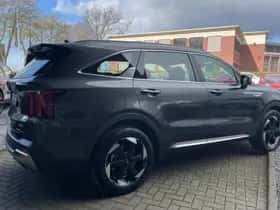 Kia Sorento (2025) thumbnail 5
