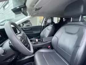 Kia EV6 (2025) thumbnail 12