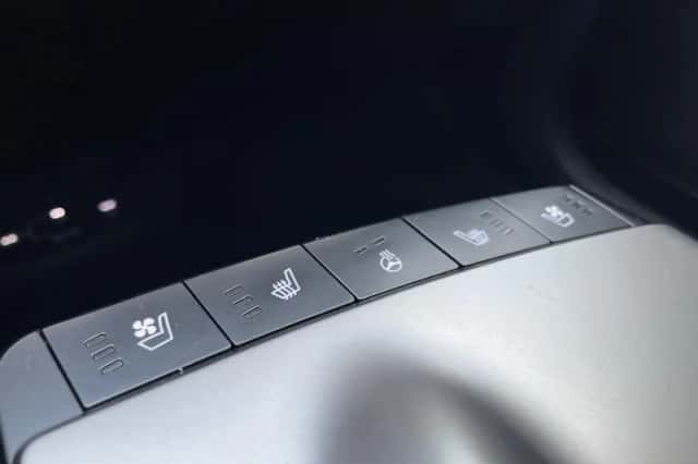Kia EV6 (2025) thumbnail 24