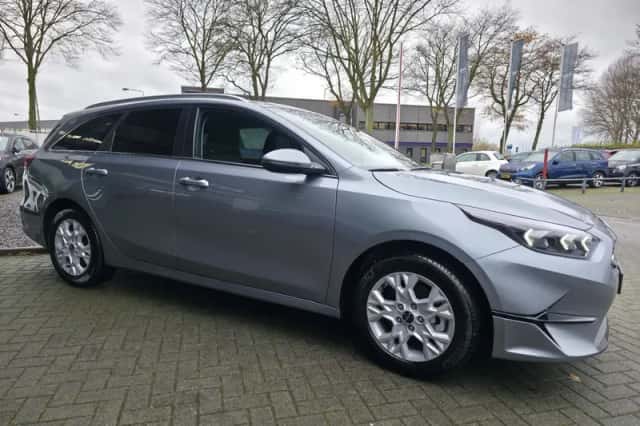Kia Ceed Sportswagon (2025) thumbnail 6