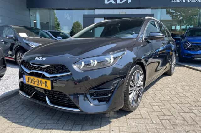 Kia Ceed Sportswagon (2025) thumbnail 2