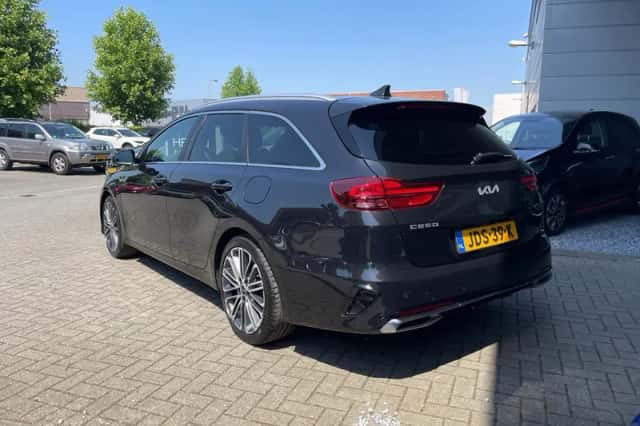 Kia Ceed Sportswagon (2025) thumbnail 4