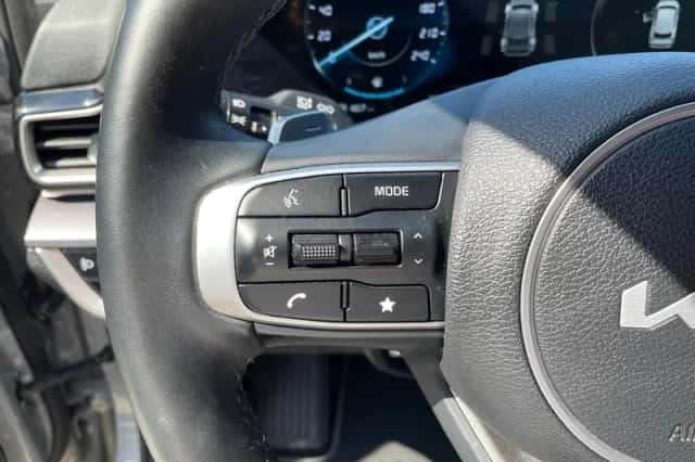 Kia Sportage (2025) thumbnail 17
