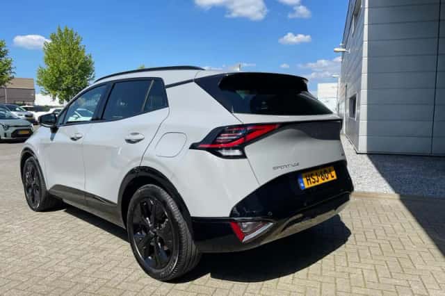 Kia Sportage (2025) thumbnail 4