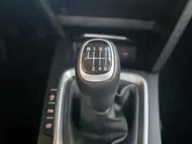 Kia Ceed Sportswagon (2024) thumbnail 17