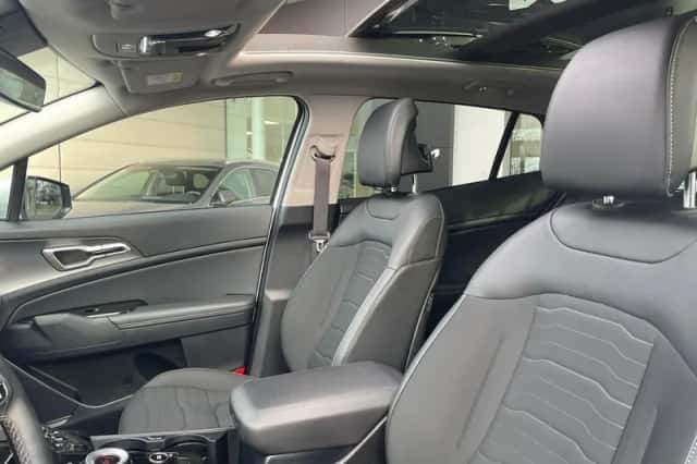 Kia Sportage (2024) thumbnail 11