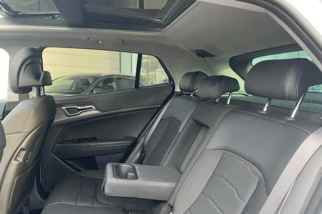 Kia Sportage (2024) thumbnail 12
