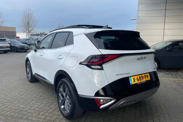 Kia Sportage (2024) thumbnail 4