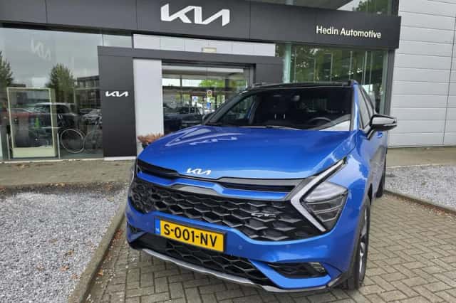Kia Sportage (2023) thumbnail 3