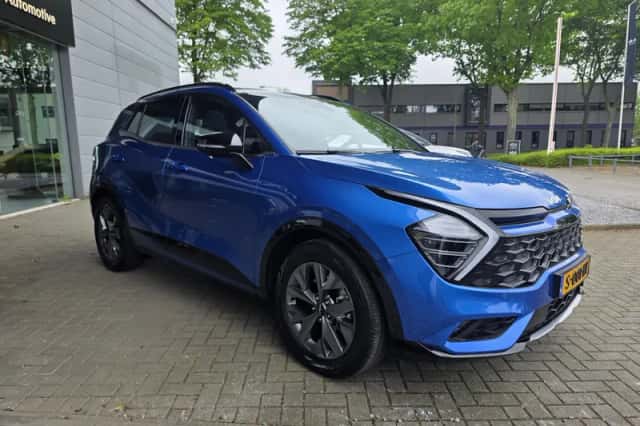 Kia Sportage (2023) thumbnail 4