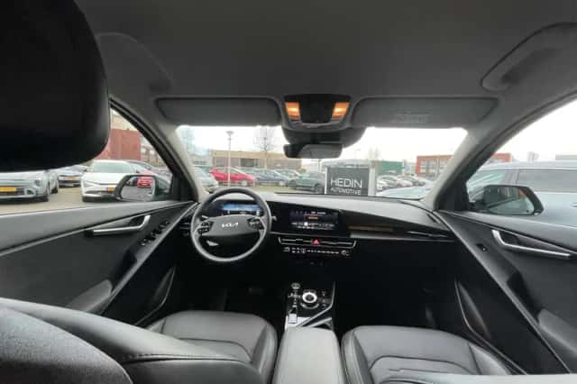 Kia Niro EV (2025) thumbnail 18