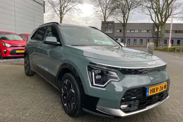 Kia Niro EV (2025) thumbnail 3