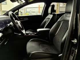 Kia Sportage (2023) thumbnail 7