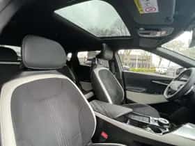 Kia EV6 (2024) thumbnail 16